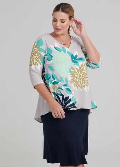 Plus Size Witness Floral Top