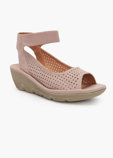 Gabi Lazer Cut Wedge