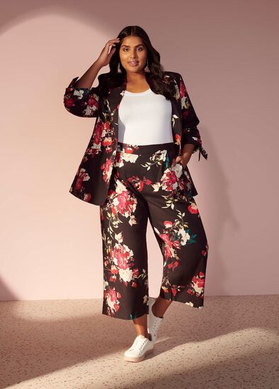 Plus Size Floral Linen Dressy Outfit