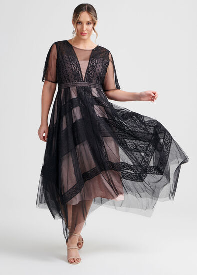 Plus Size Serena Lace Cocktail Dress