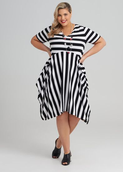 Plus Size Bamboo Line Up Dress