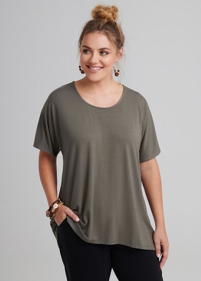 Plus Size New Edition Flowy Top