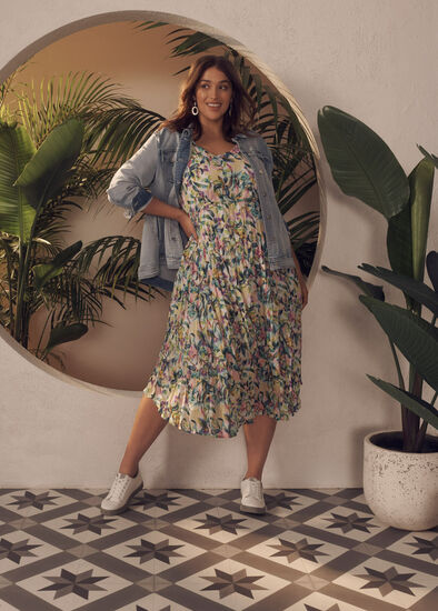 Plus Size Paloma Casual Spring Outfit