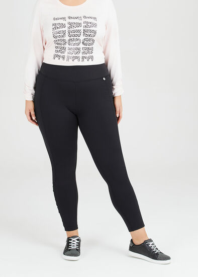 Plus Size Zig Zag Legging