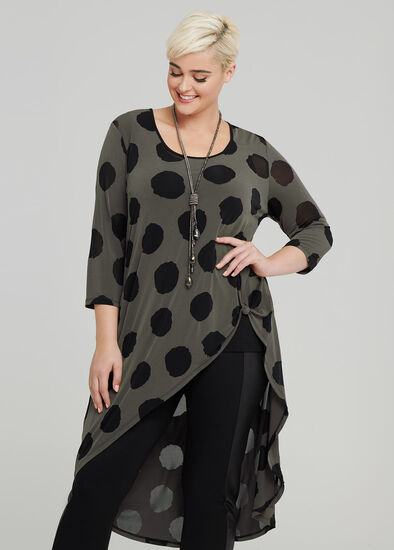 Plus Size Spot The Difference Top