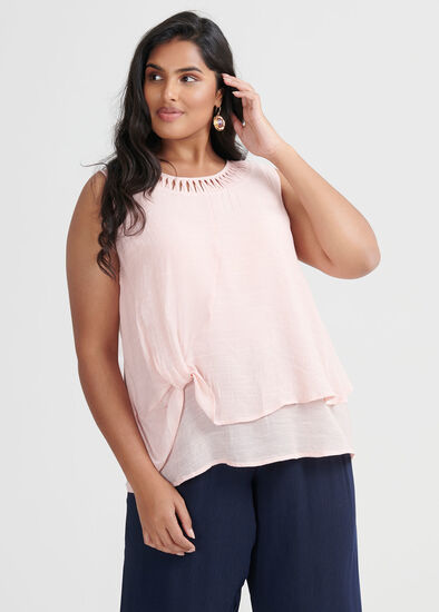 Plus Size Weaved Neck Top