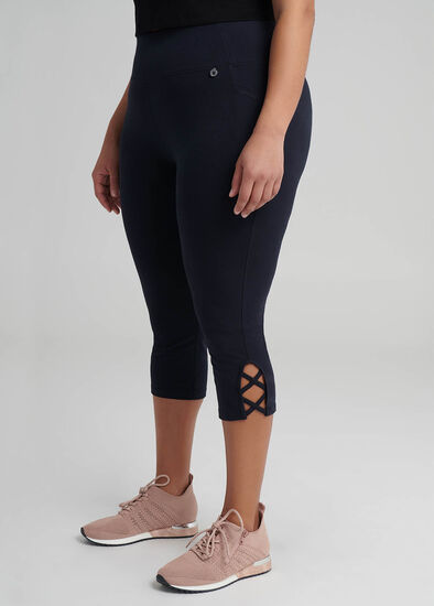 Plus Size Pocket Crop Legging