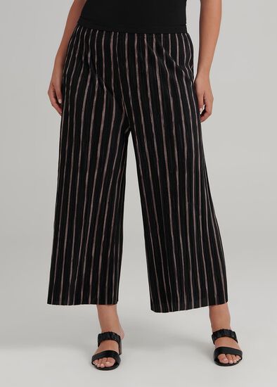 Plus Size Destination Crop Pant