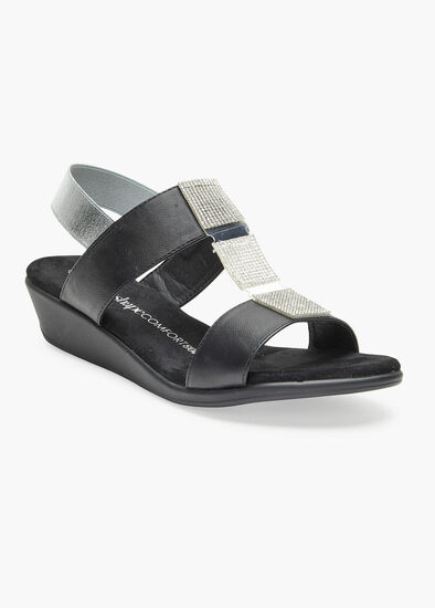 The Sleek Sandal